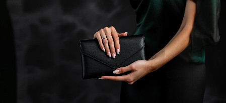 Жіночі клатчі – елегантність для будь-якої події