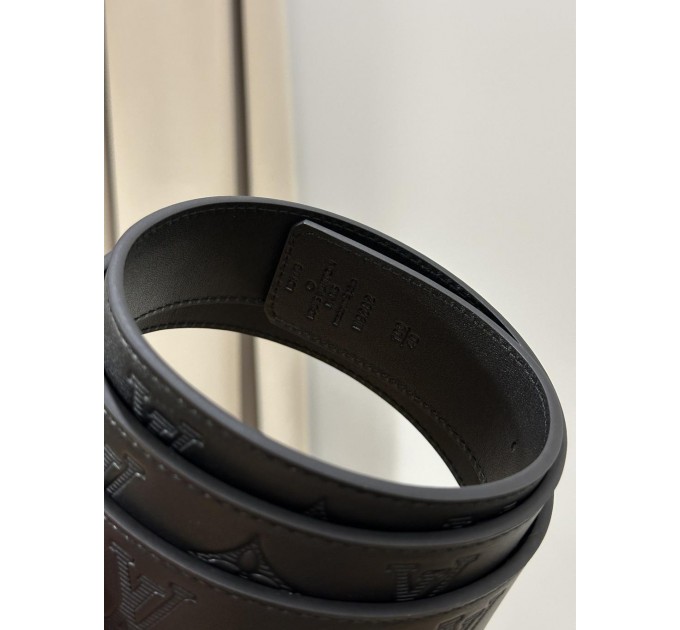 Ремінь Louis Vuitton Shadow: гра фактур і тиснень