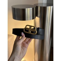 Balenciaga Thin Belt in Black Calfskin and Aged-Gold Buckle