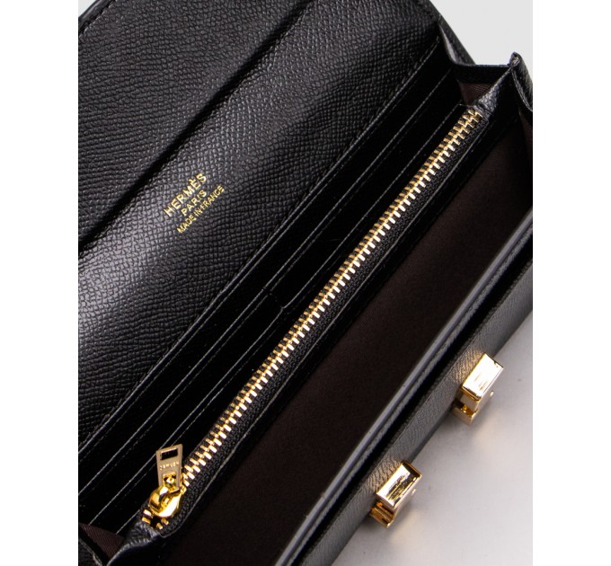 Клатч Bvlgari Serpenti Forever: чорна шкіра та зміїний шик