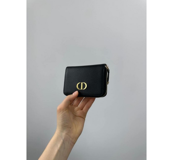 Гаманець Dior 30 Montaigne: чорна шкіра та золота фурнітура