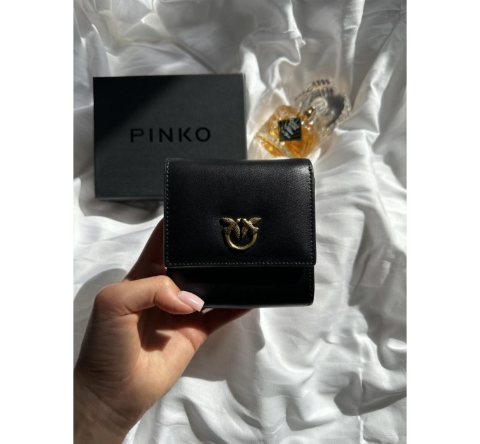Гаманець Pinko Small: чорна шкіра в компактному форматі