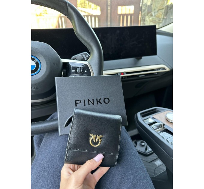 Гаманець Pinko Small: чорна шкіра в компактному форматі