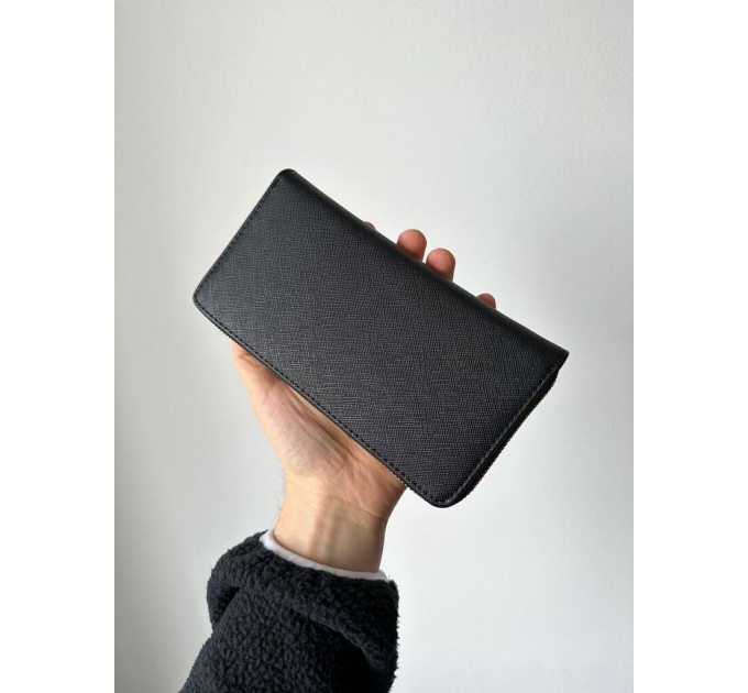 Клатч Prada Round Zippy: текстурна шкіра Nero Black